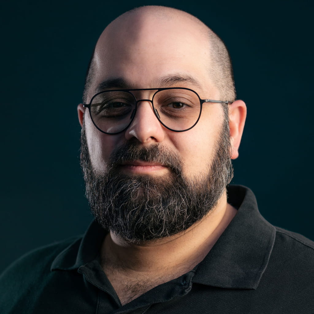 karl baz cofounder and technical director at deep blue tech